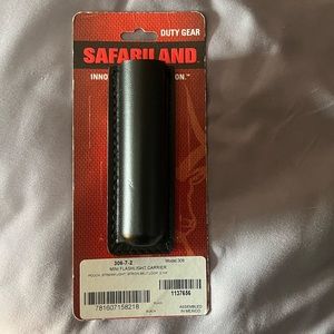 Safariland flashlight holder